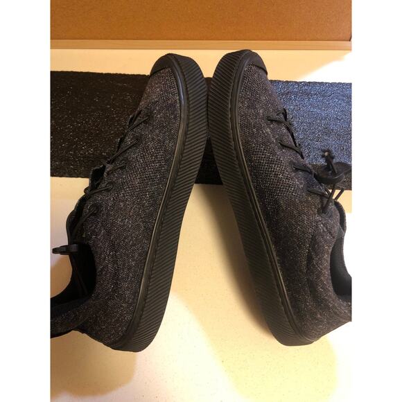 Cariuma Unisex Ethical Sneakers "Stone Black Knit Low Top Mens11 /Womens12.5 - Picture 4 of 12
